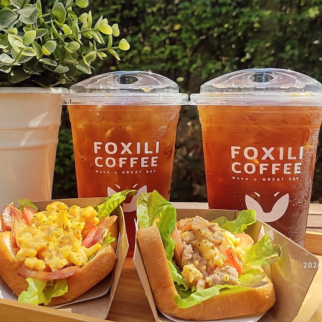 FOXILI COFFEE specialty coffee shop in Bangkok - photo 8