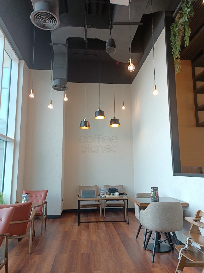 Coffee Planet - Circle Mall JVC specialty coffee shop in Dubai - photo 2