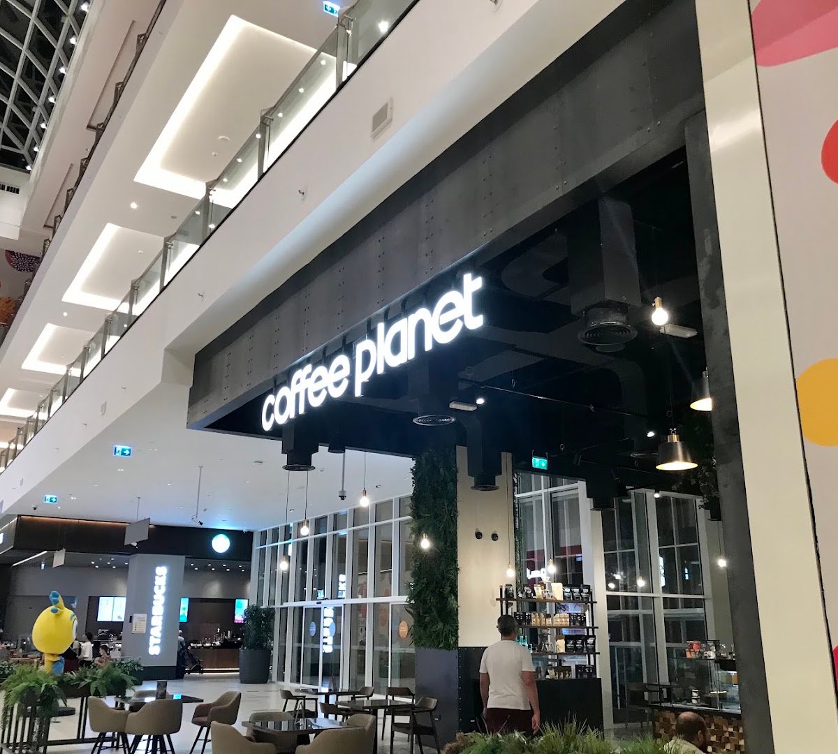 Coffee Planet - Circle Mall JVC specialty coffee shop in Dubai - photo 8