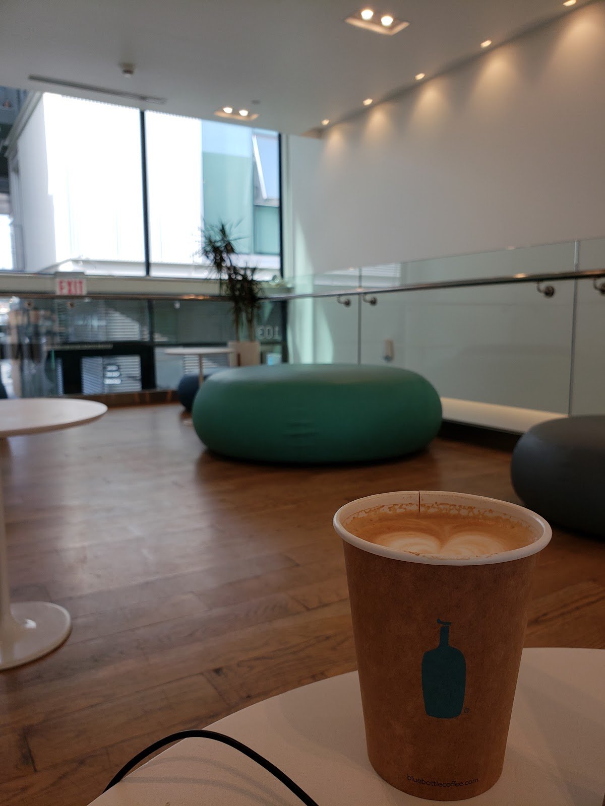 Blue Bottle Coffee specialty coffee shop in Los Angeles - photo 5