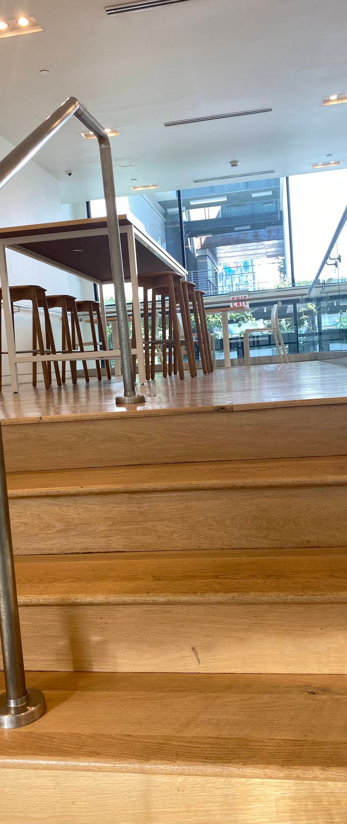 Blue Bottle Coffee specialty coffee shop in Los Angeles - photo 7