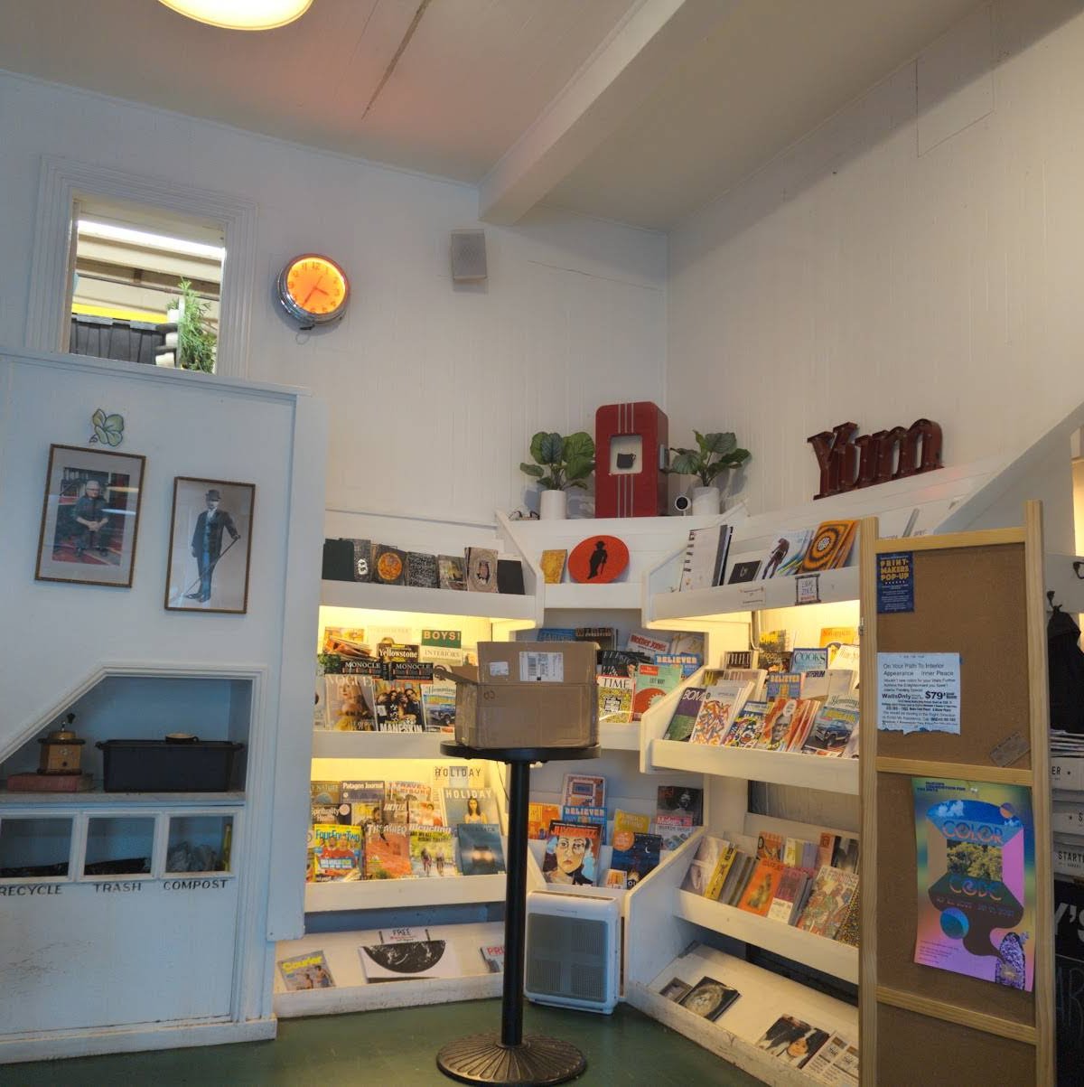 Farley's Coffeehouse specialty coffee shop in San Francisco - photo 9