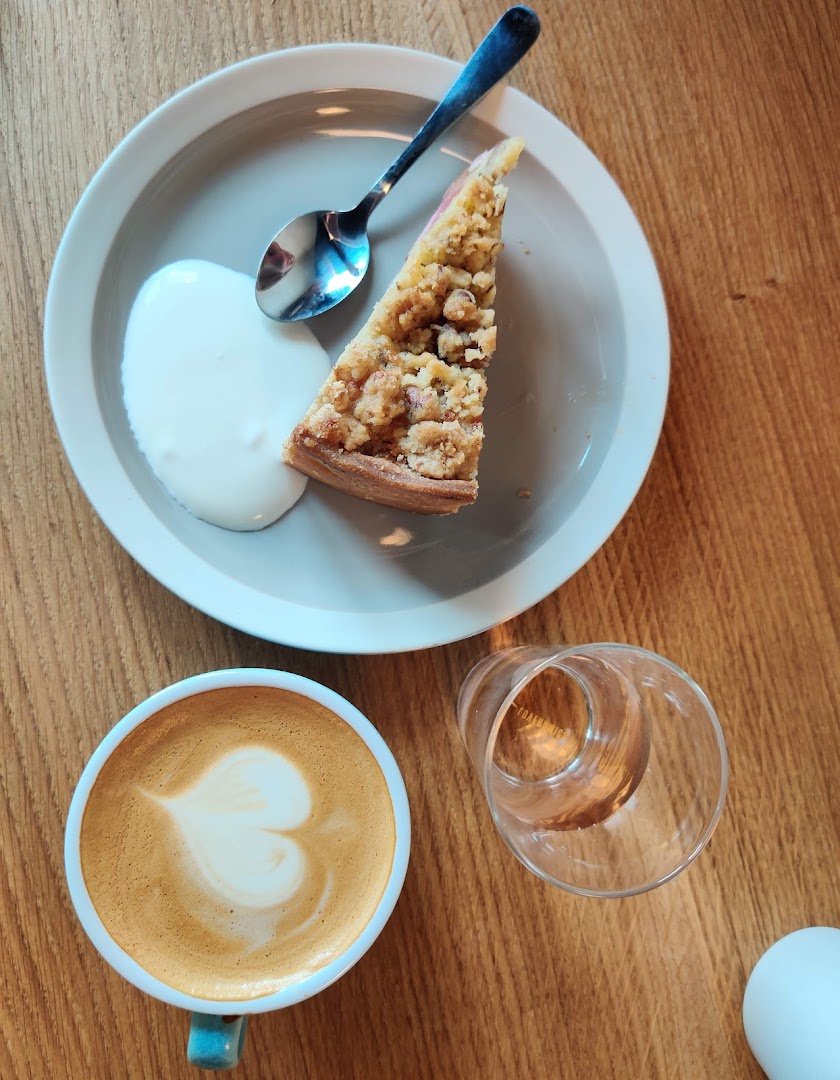 Yellow Bird Coffee specialty coffee shop in Copenhagen - photo 10