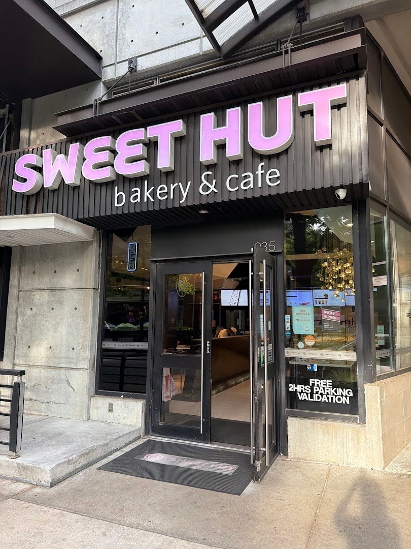 Sweet Hut Bakery & Cafe specialty coffee shop in Atlanta - photo 3