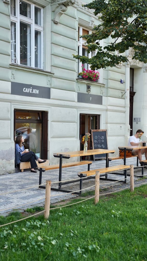 Storefront of Café Jen, specialty coffee shop in Prague