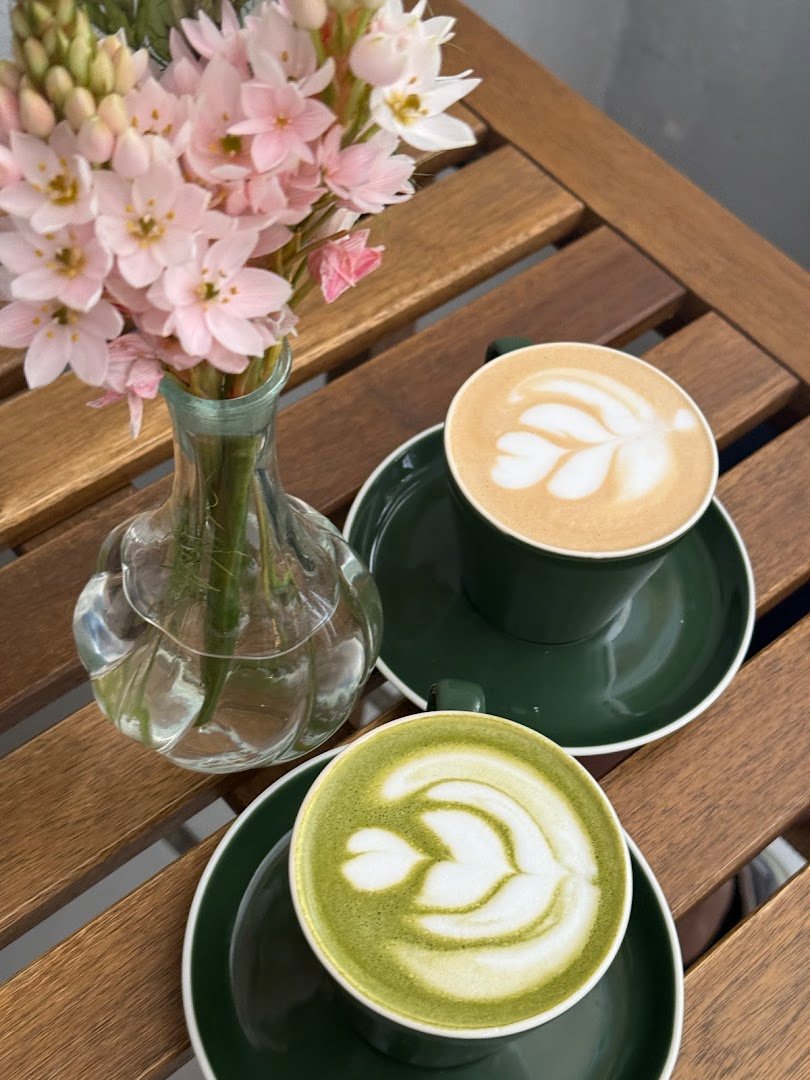 Coffee at The Layers, specialty coffee shop in Lisbon