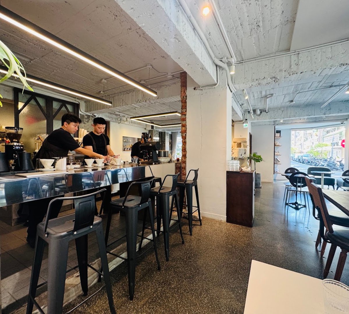 VWI BY CHADWANG specialty coffee shop in Taipei - photo 2