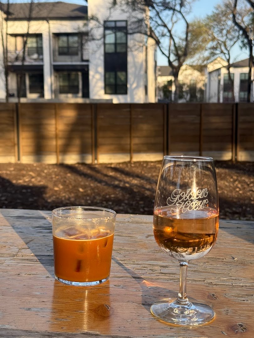 Golden Hour Cafe & Wine Bar specialty coffee shop in Austin - photo 7