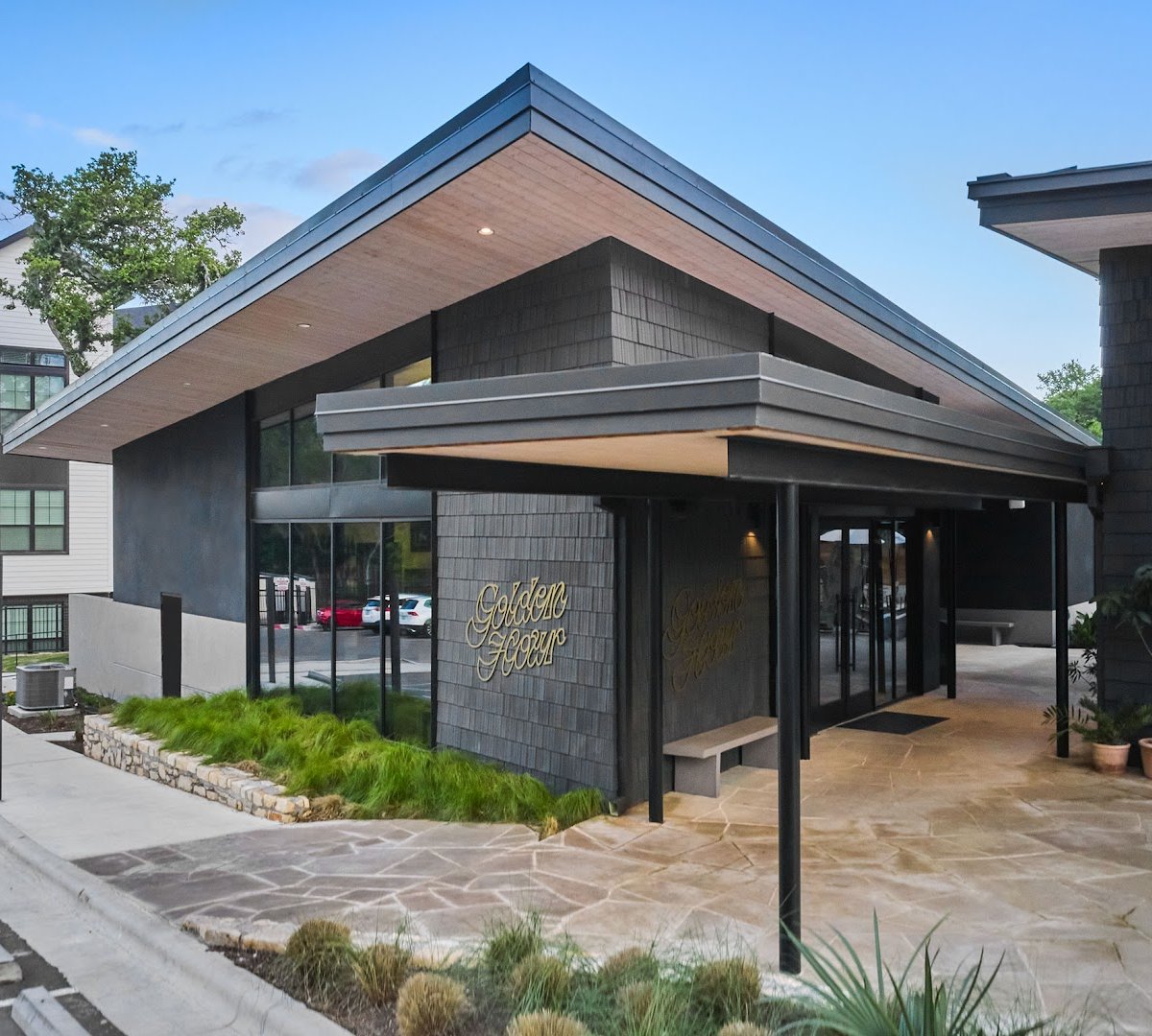 Golden Hour Cafe & Wine Bar specialty coffee shop in Austin - photo 10