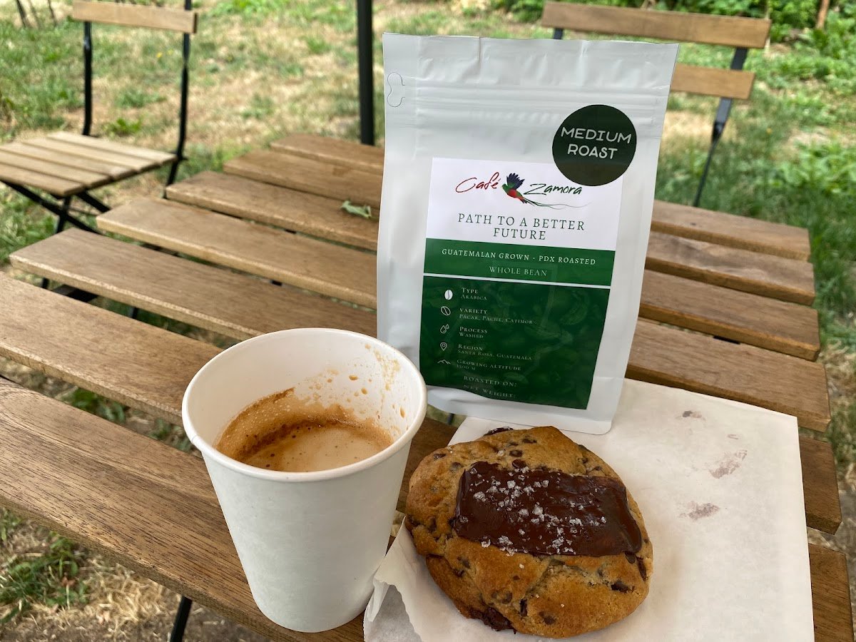 Café Zamora specialty coffee shop in Portland - photo 5