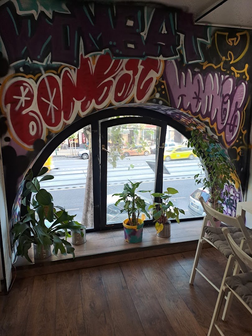 Wömbat Bagel specialty coffee shop in Budapest - photo 6