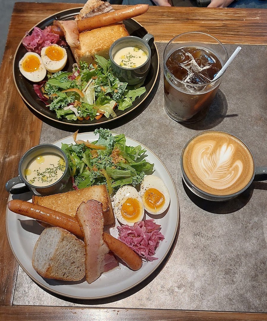 Coffee at SHIMATONERIKO 路地裏 COFFEE ROASTER, specialty coffee shop in Osaka
