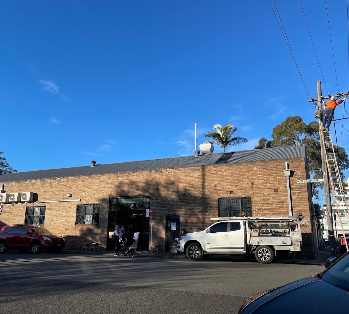 The Carpenter specialty coffee shop in Sydney - photo 10