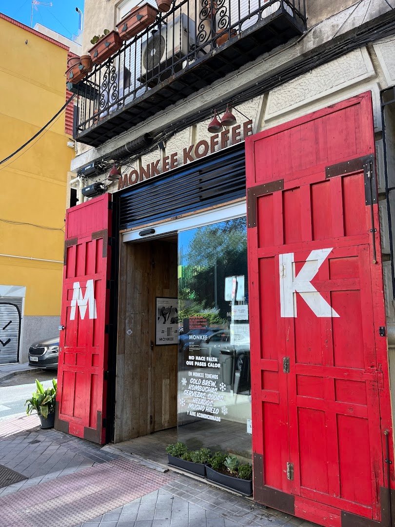 Monkee Koffee specialty coffee shop in Madrid - photo 5