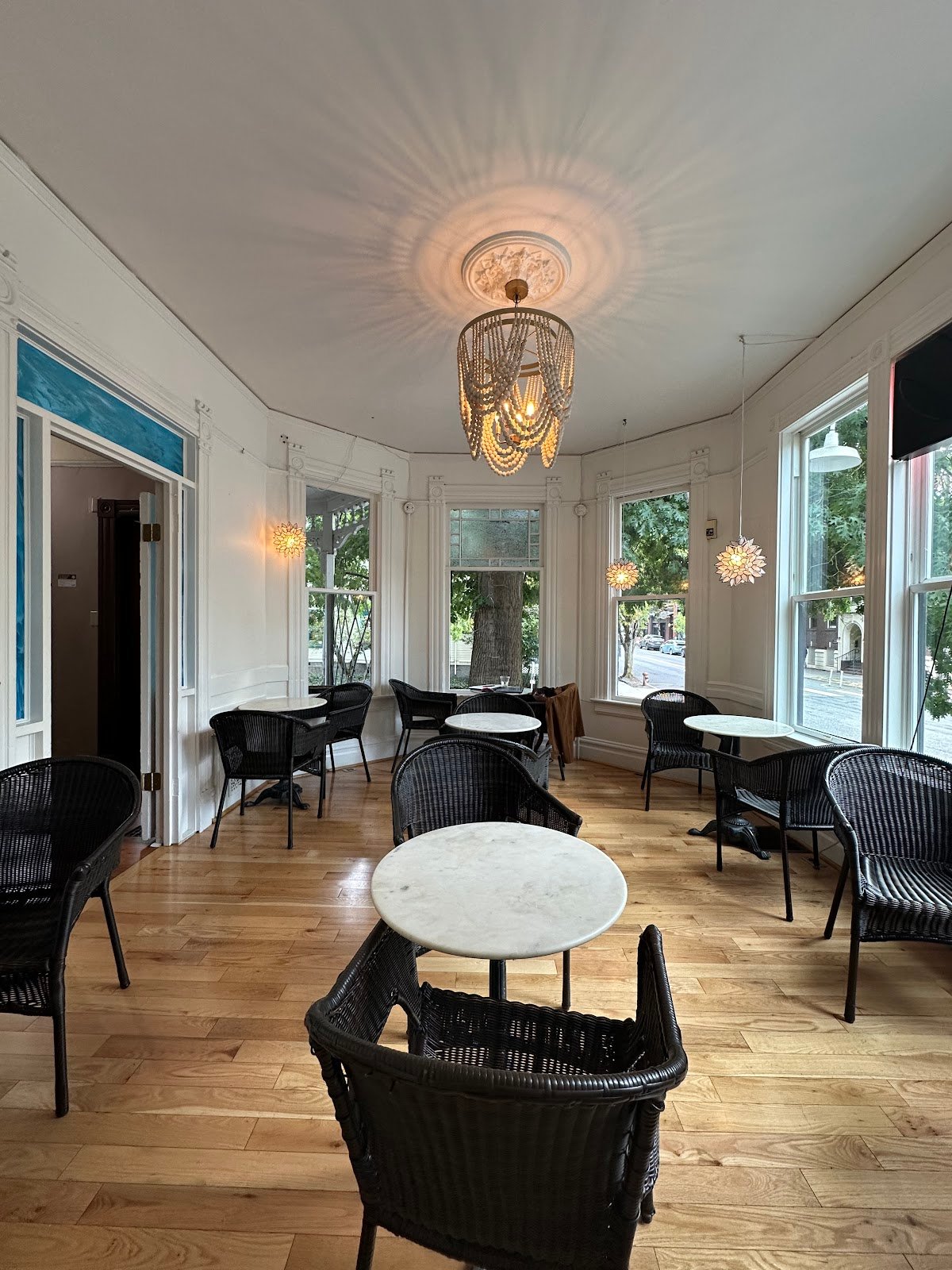 Case Study Coffee Roasters specialty coffee shop in Portland - photo 3