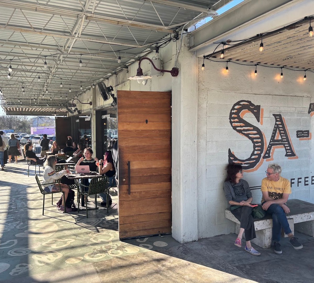 Sa-Tén @ Canopy specialty coffee shop in Austin - photo 3