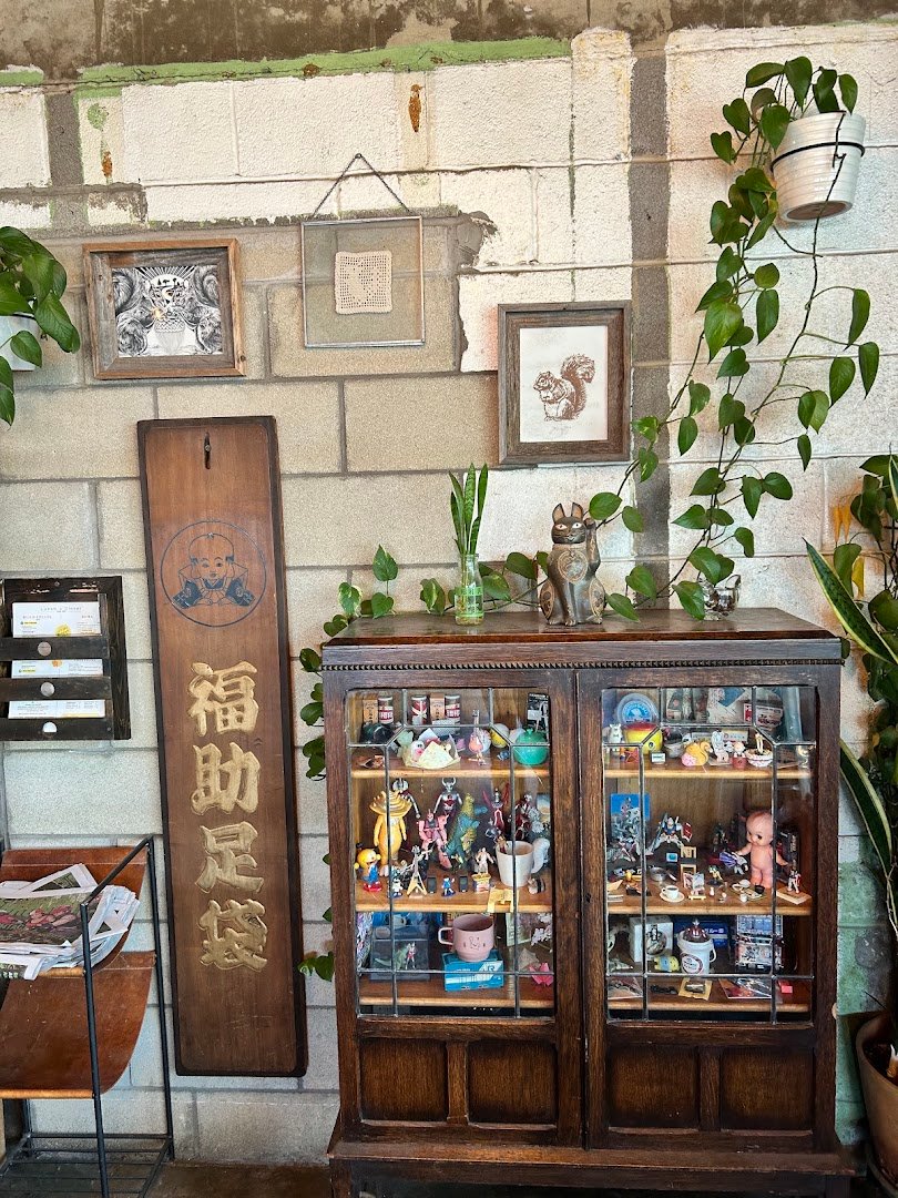 Sa-Tén @ Canopy specialty coffee shop in Austin - photo 9