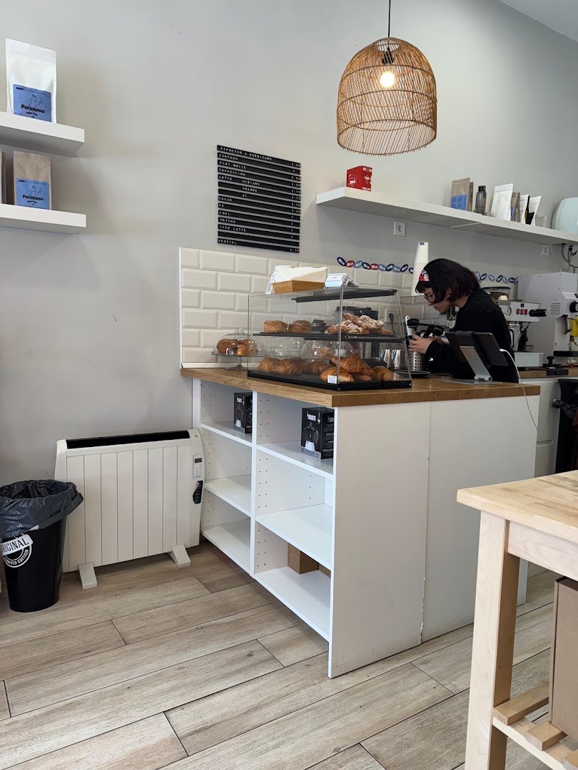Nica Specialty Coffee specialty coffee shop in Madrid - photo 5