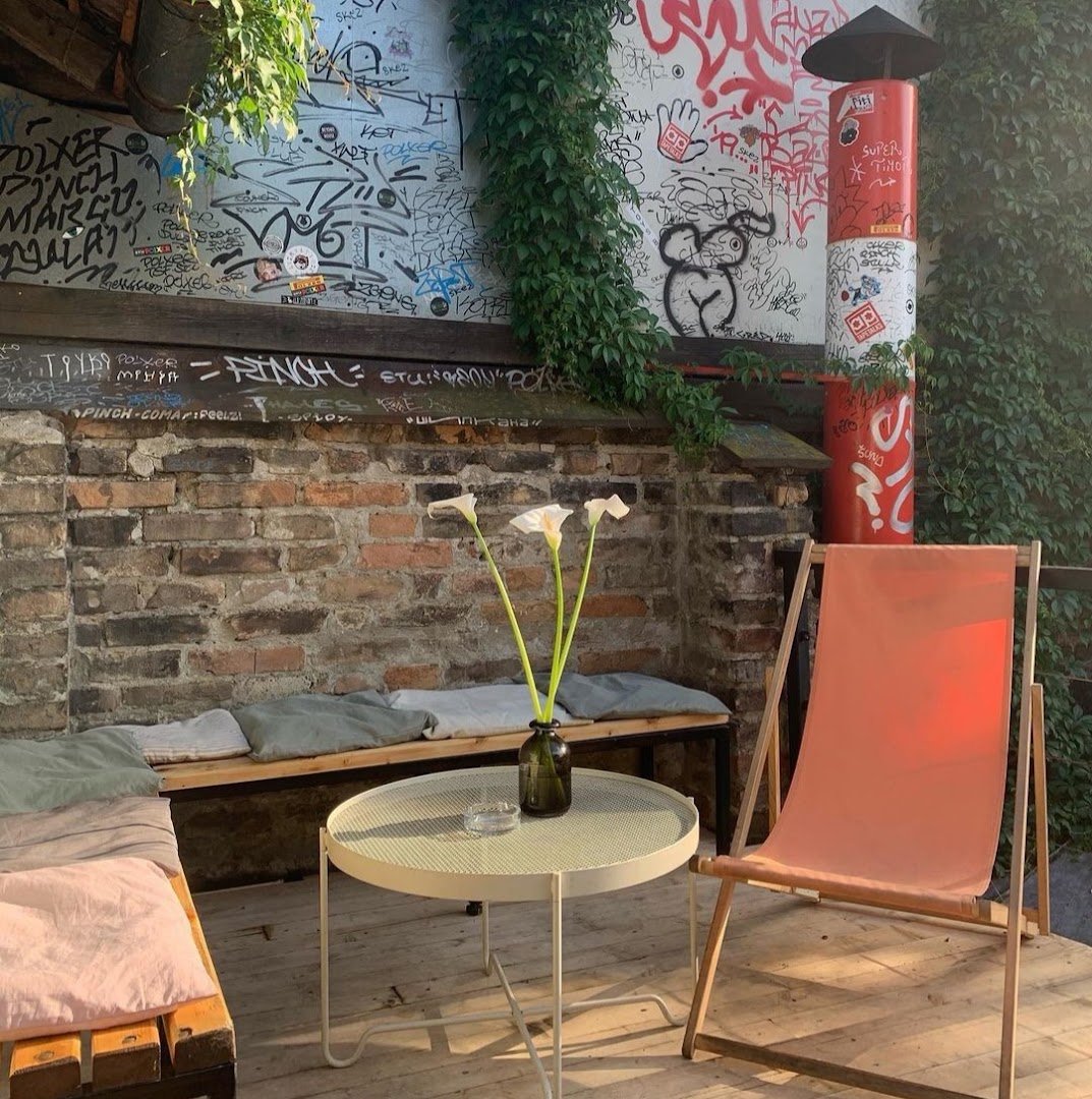 Storefront of LIFT Bar, specialty coffee shop in Belgrade