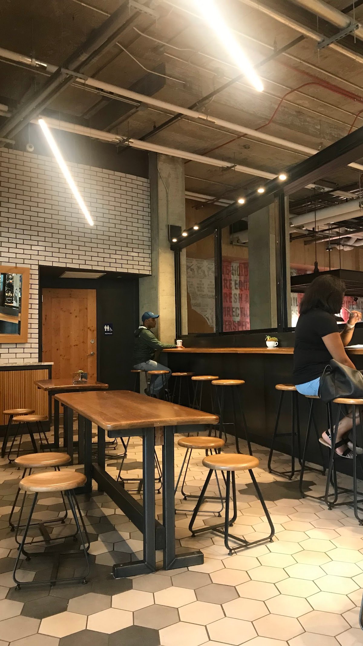 La Colombe Coffee Workshop specialty coffee shop in Washington, D.C. - photo 13