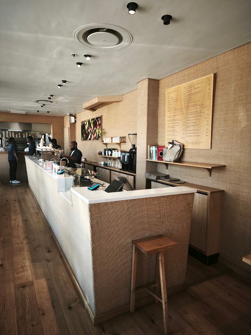 Pauline's specialty coffee shop in Cape Town - photo 5