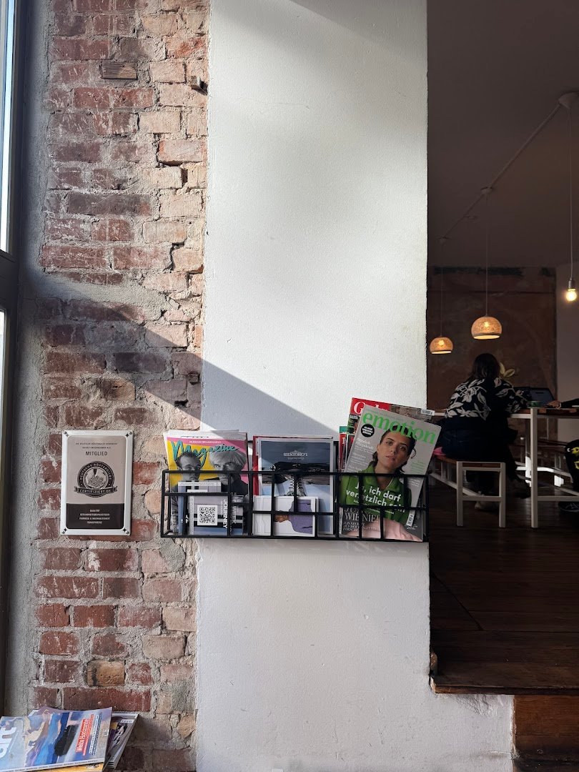 Kaffeekirsche specialty coffee shop in Berlin - photo 16