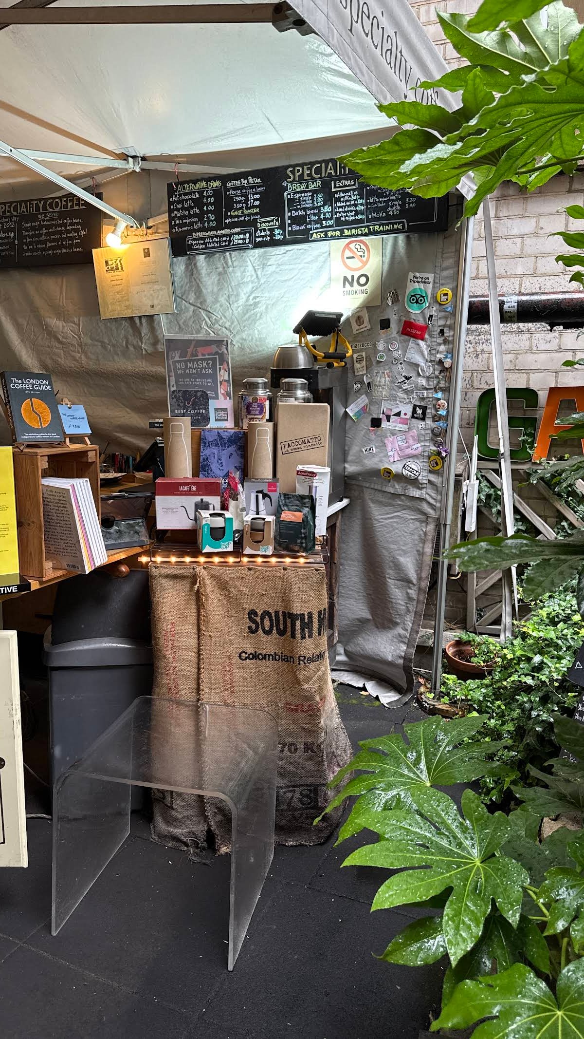 EspressoBase Speciality coffee, Italian style brew bar specialty coffee shop in London - photo 11