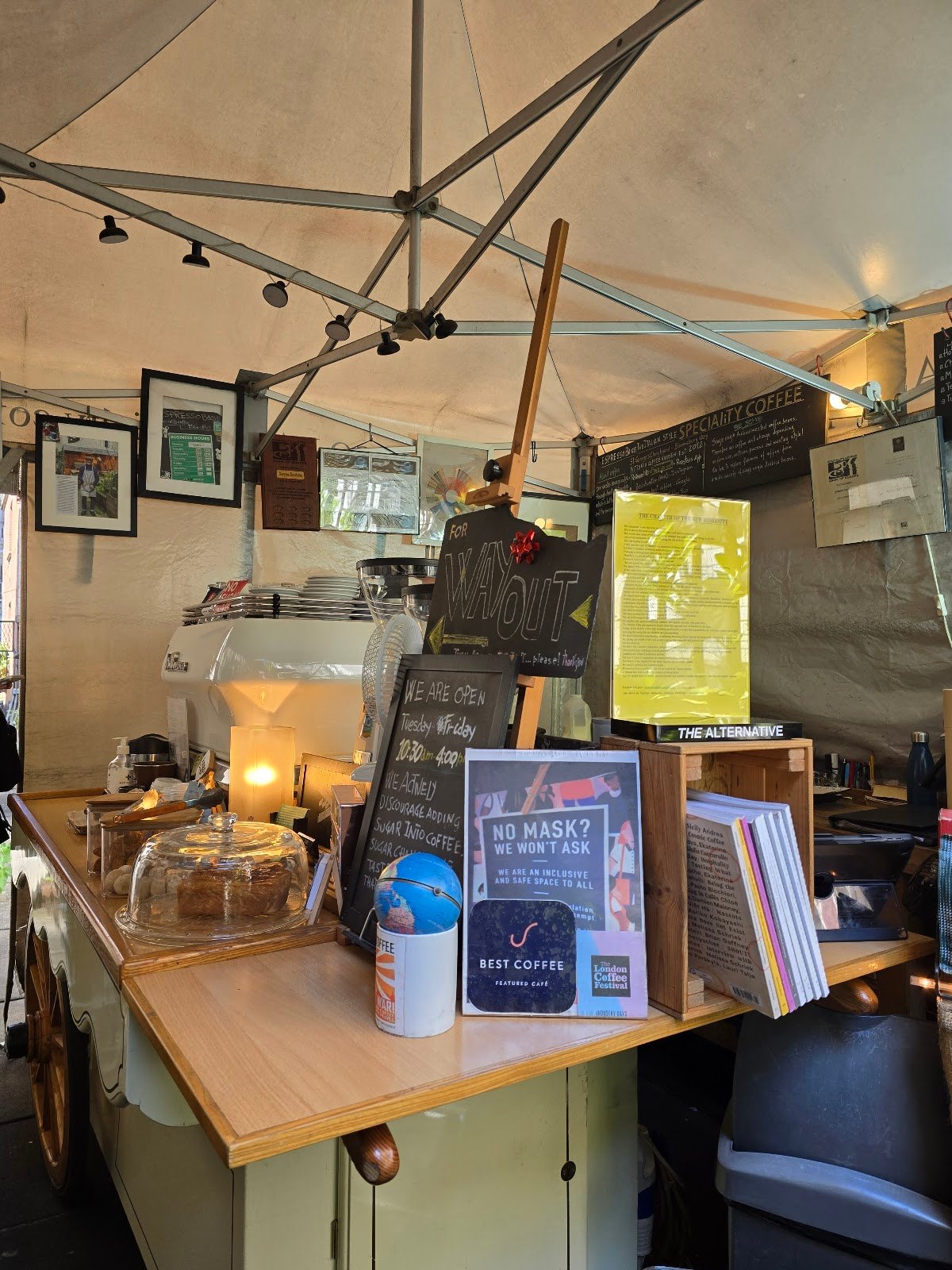 EspressoBase Speciality coffee, Italian style brew bar specialty coffee shop in London - photo 6