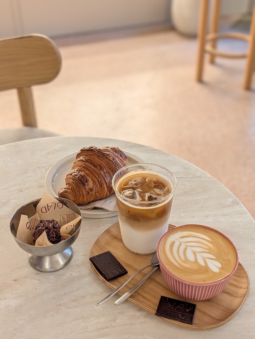 Coffee at GLAD - Bean to Bar Chocolate & Coffee, specialty coffee shop in Porto