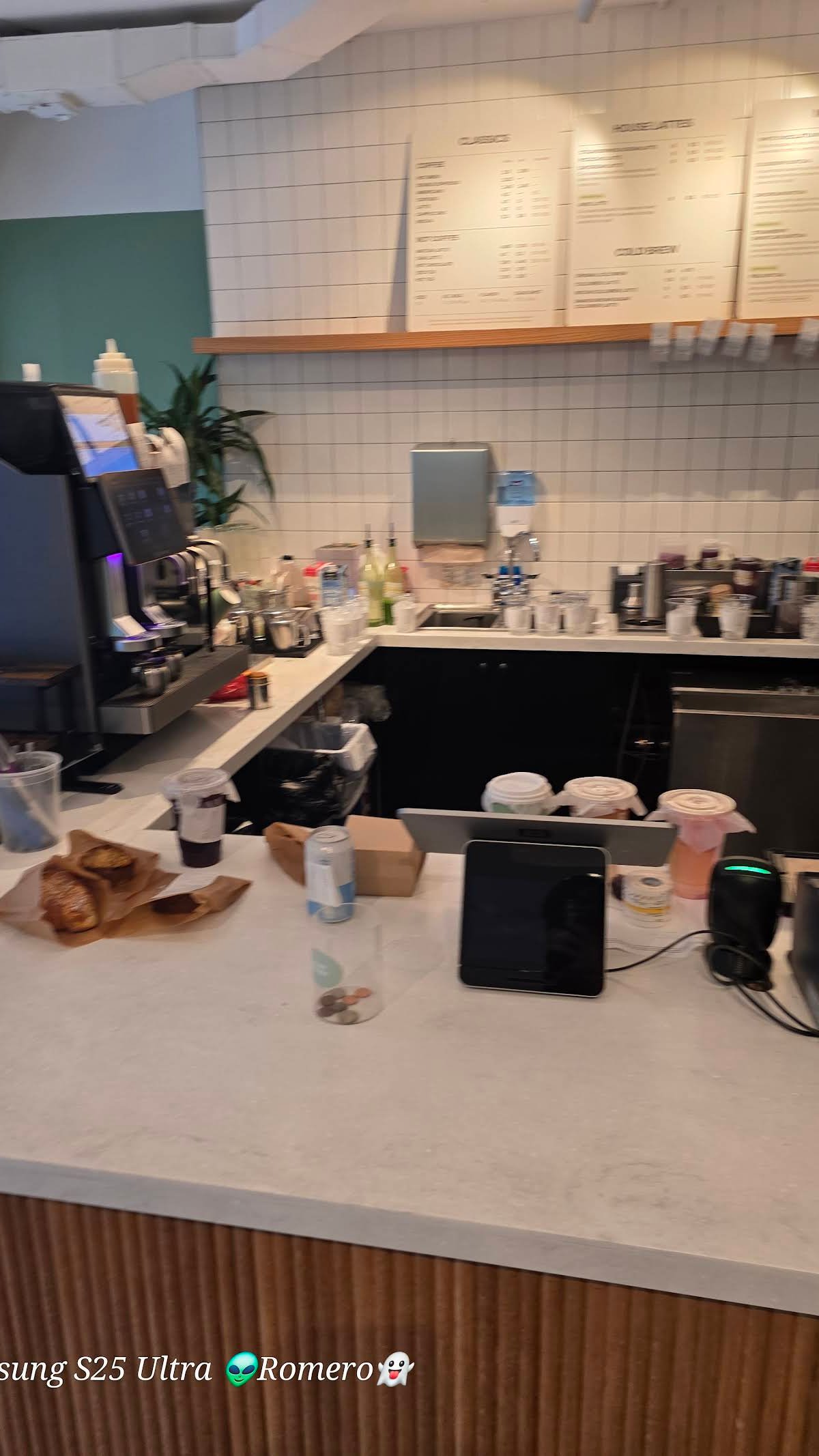 Blank Street specialty coffee shop in New York - photo 6