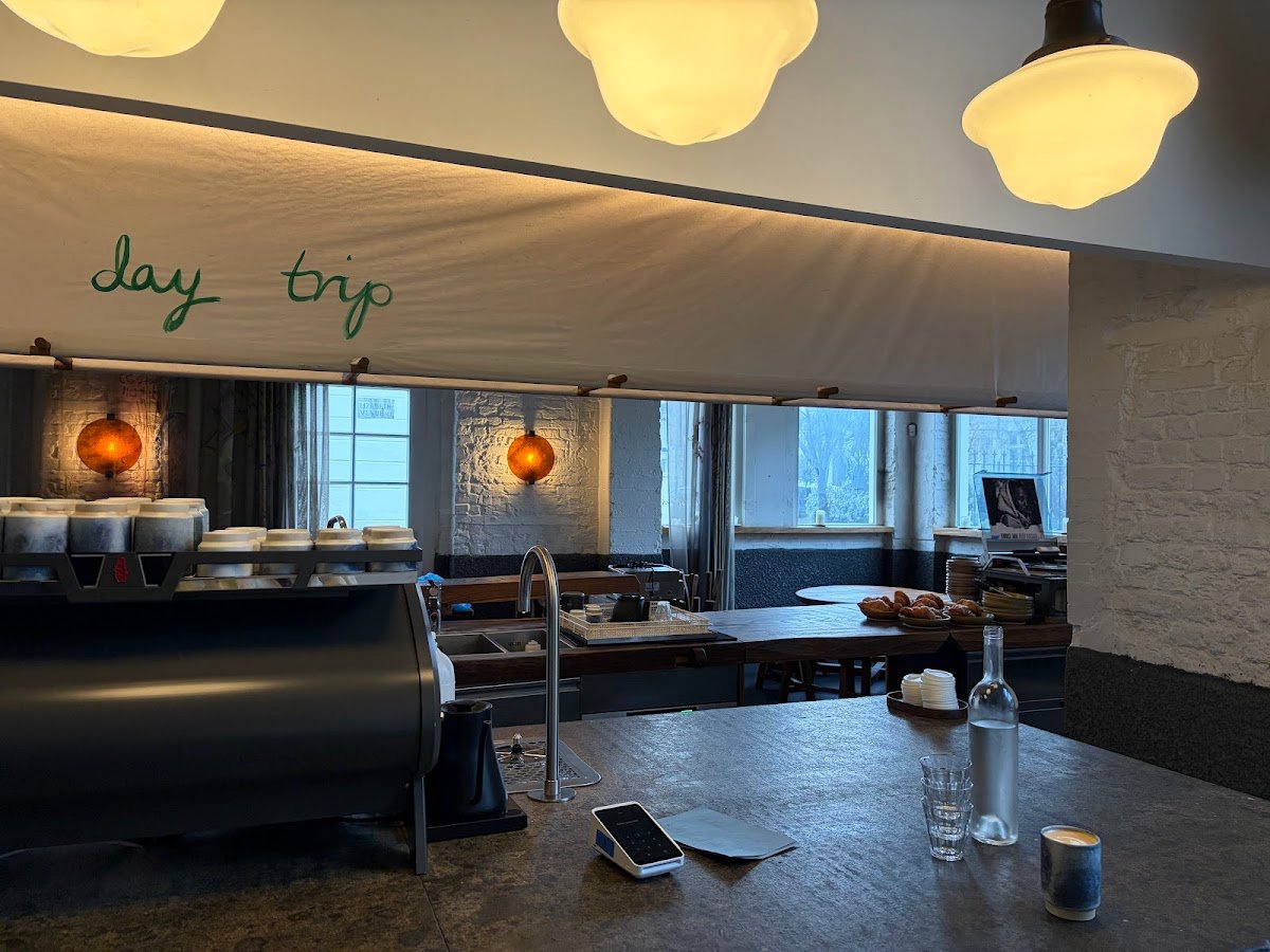 Day Trip specialty coffee shop in London - photo 2