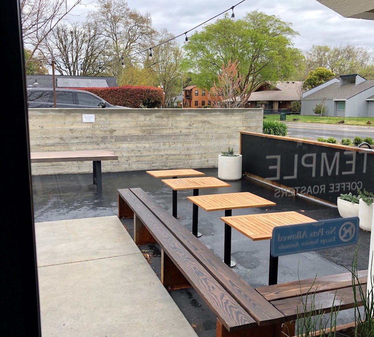 Storefront of Temple Coffee, specialty coffee shop in Sacramento
