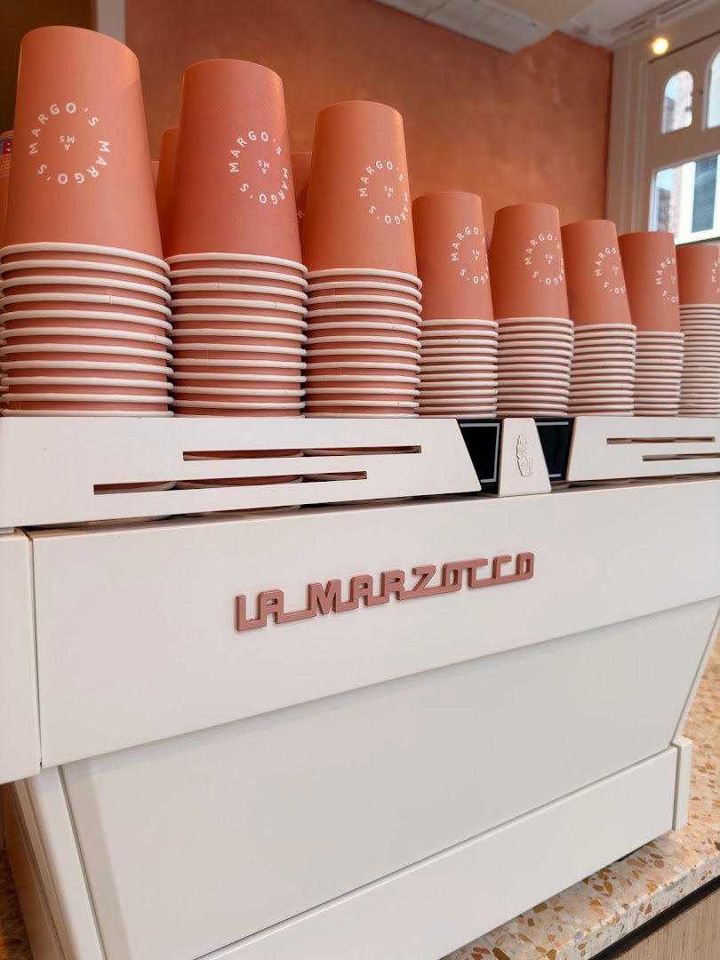 Margo's Amsterdam specialty coffee shop in Amsterdam - photo 2
