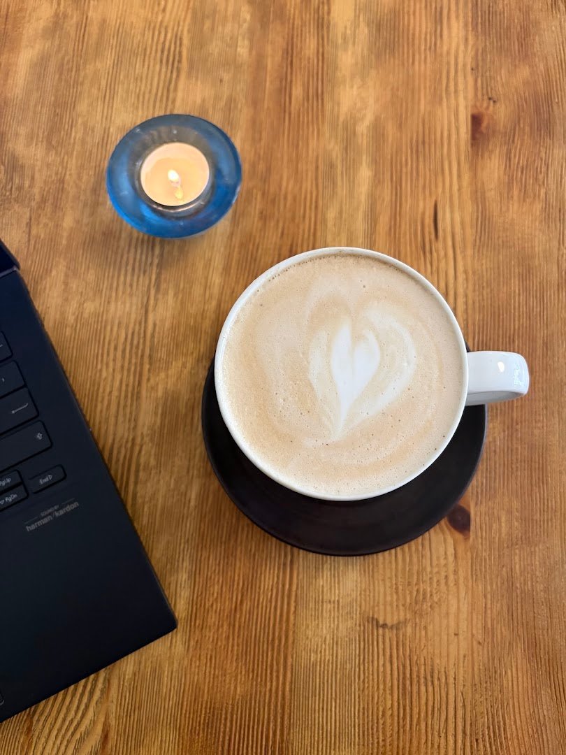 Coffee at Leonardos Kafferosteri, specialty coffee shop in Stockholm