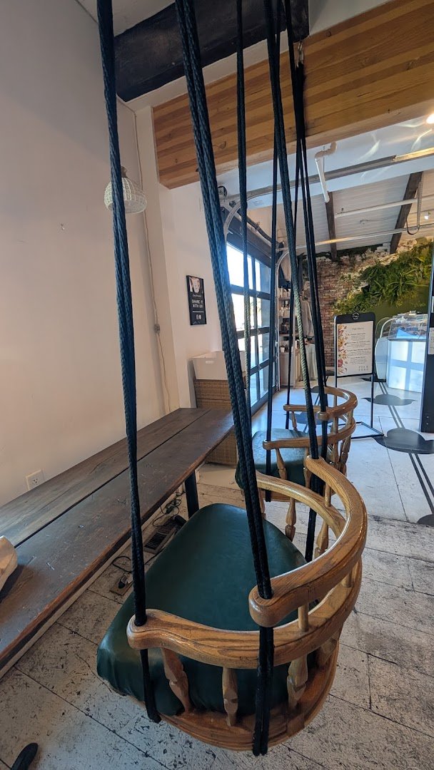 Fox & Fern Coffee specialty coffee shop in Bend - photo 6