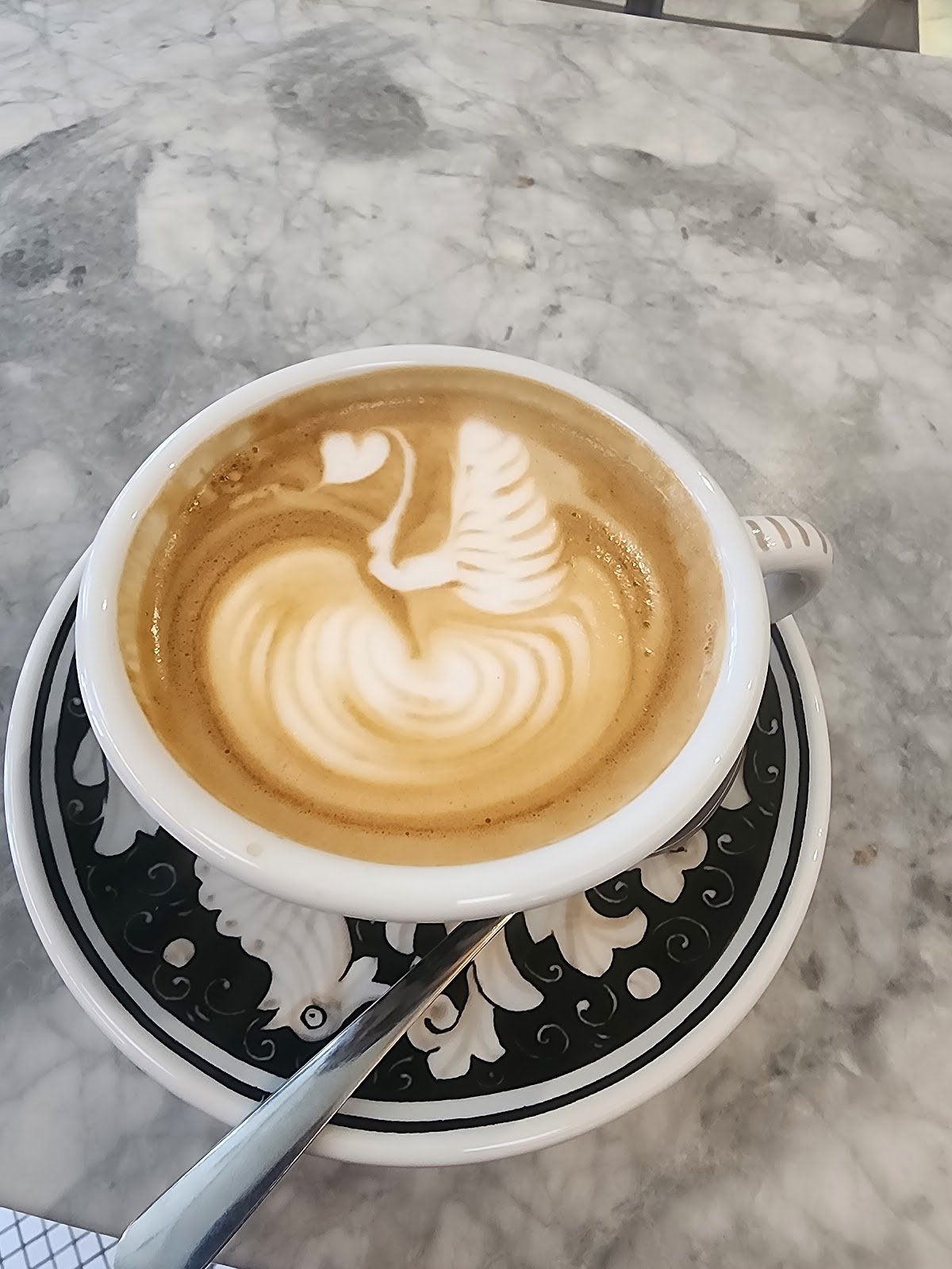 La Colombe Coffee Workshop specialty coffee shop in Chicago - photo 3