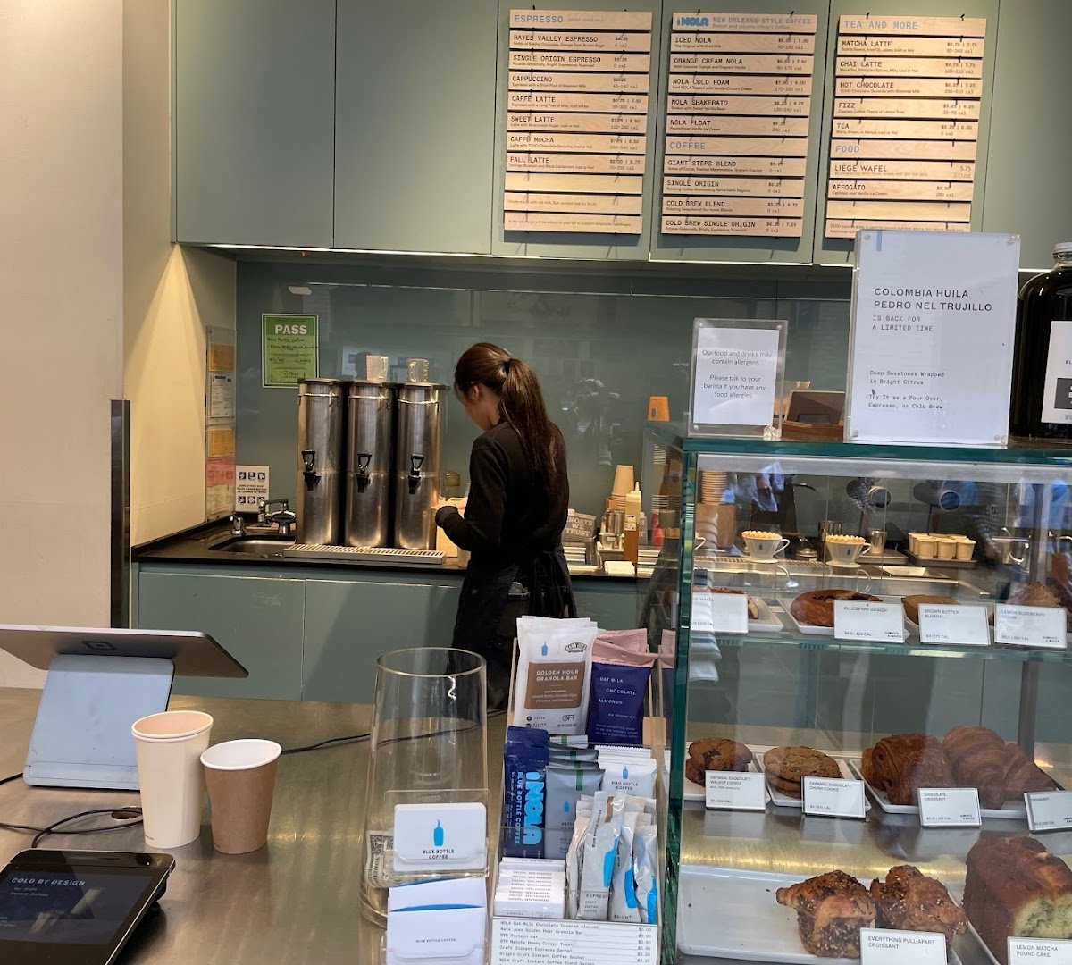 Blue Bottle Coffee specialty coffee shop in San Francisco - photo 17