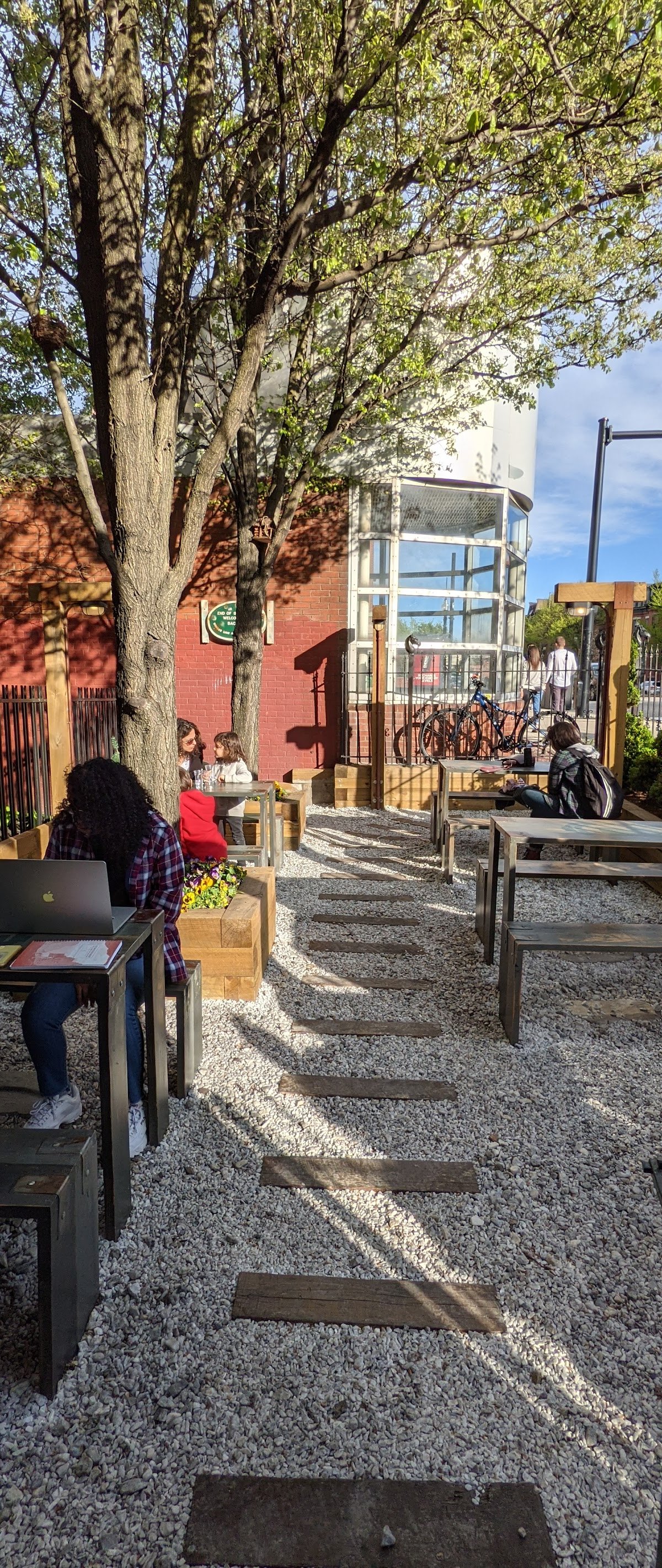 Farmers Horse Coffee specialty coffee shop in Boston - photo 6