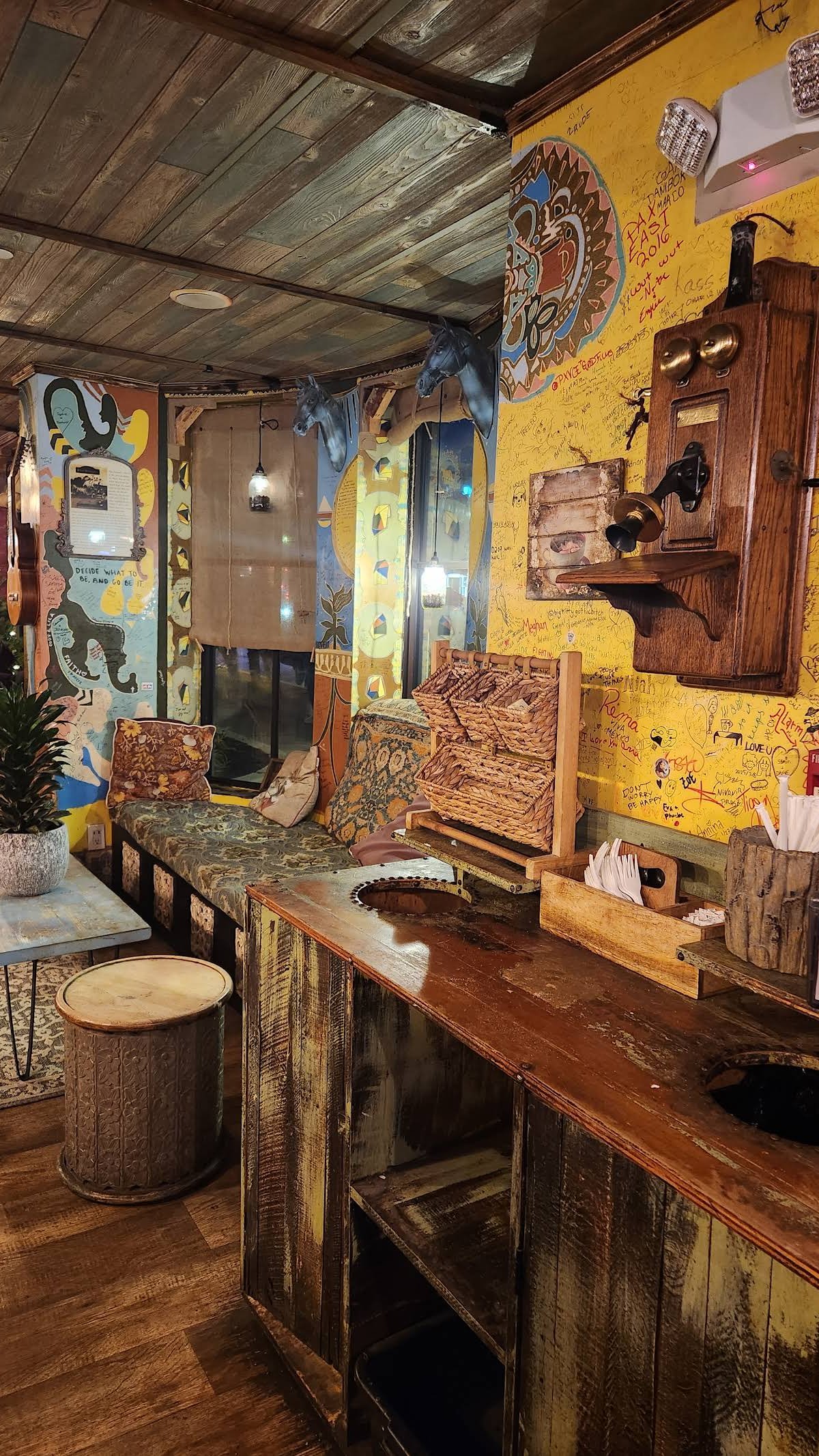 Farmers Horse Coffee specialty coffee shop in Boston - photo 8