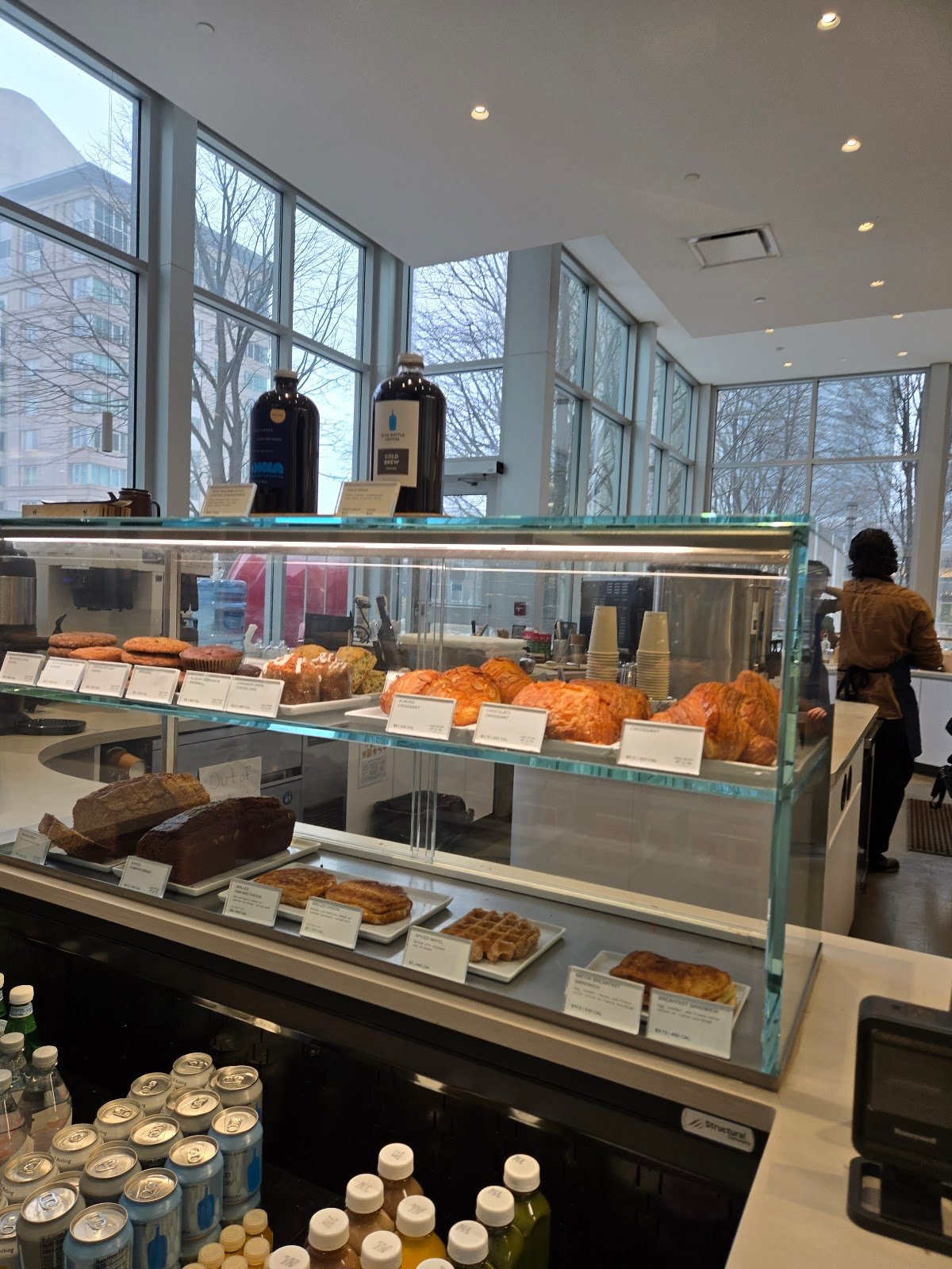 Blue Bottle Coffee specialty coffee shop in Boston - photo 4