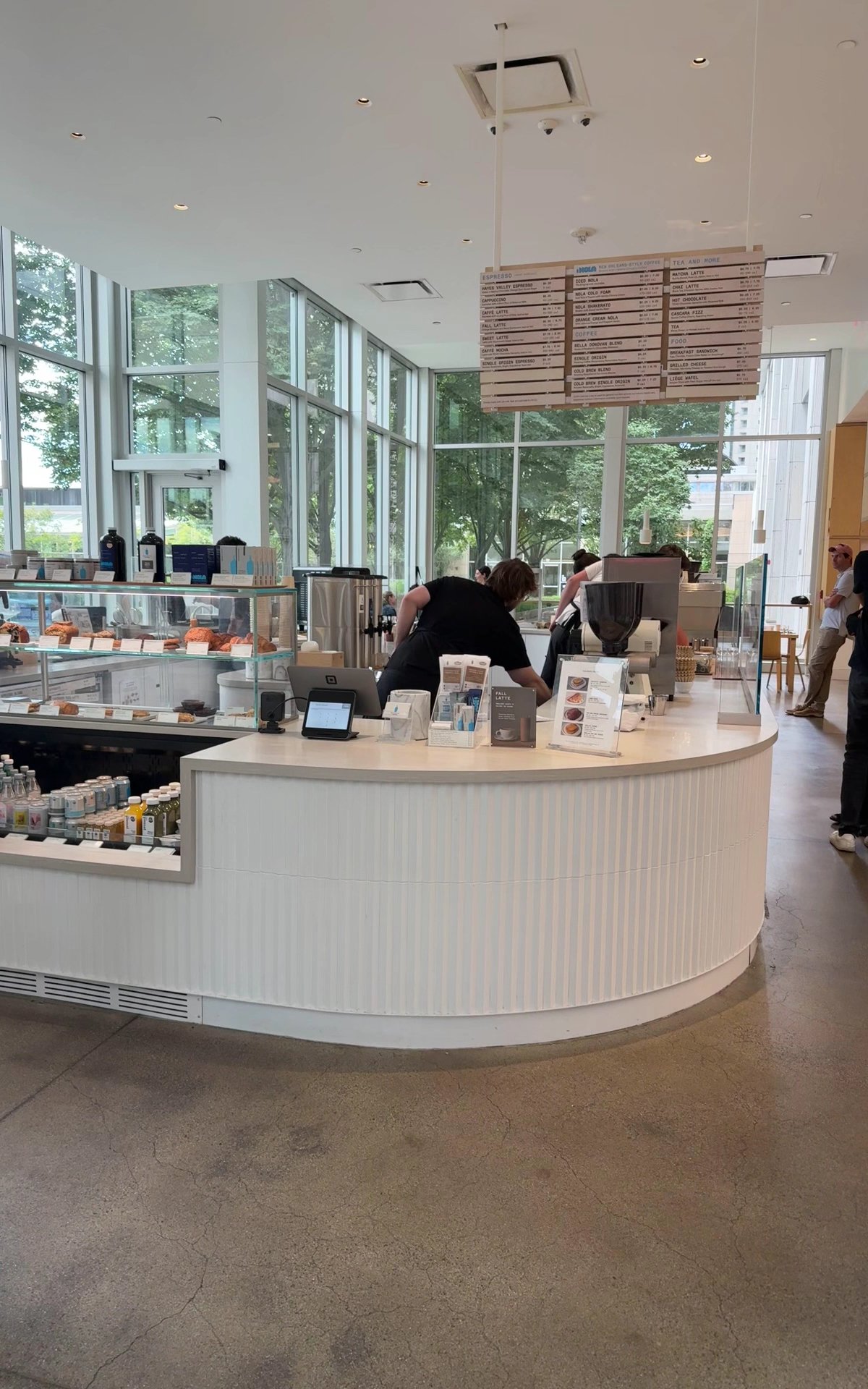 Blue Bottle Coffee specialty coffee shop in Boston - photo 9