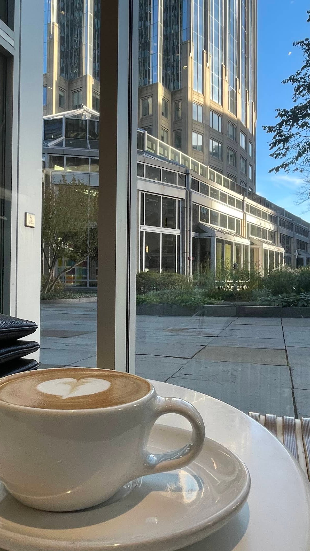 Blue Bottle Coffee specialty coffee shop in Boston - photo 10