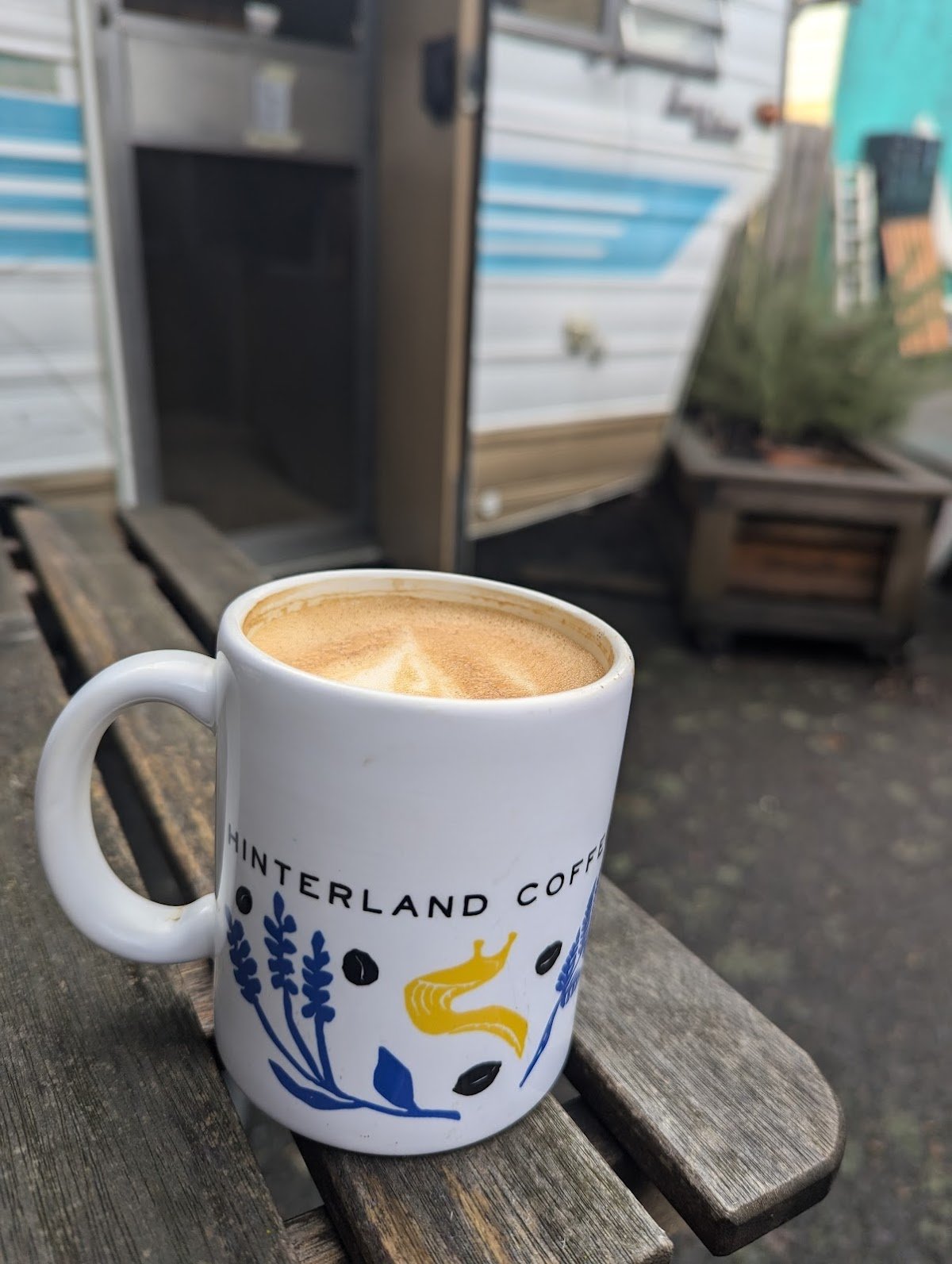 Hinterland Coffee & Clothing specialty coffee shop in Portland - photo 3