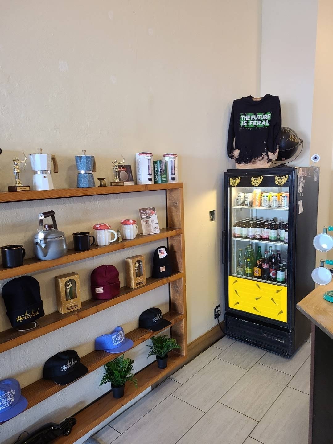 Hinterland Coffee & Clothing specialty coffee shop in Portland - photo 9