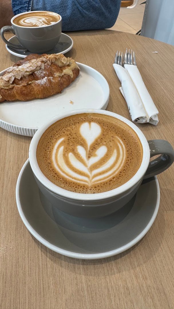 Taken Cafe specialty coffee shop in Dubai - photo 8