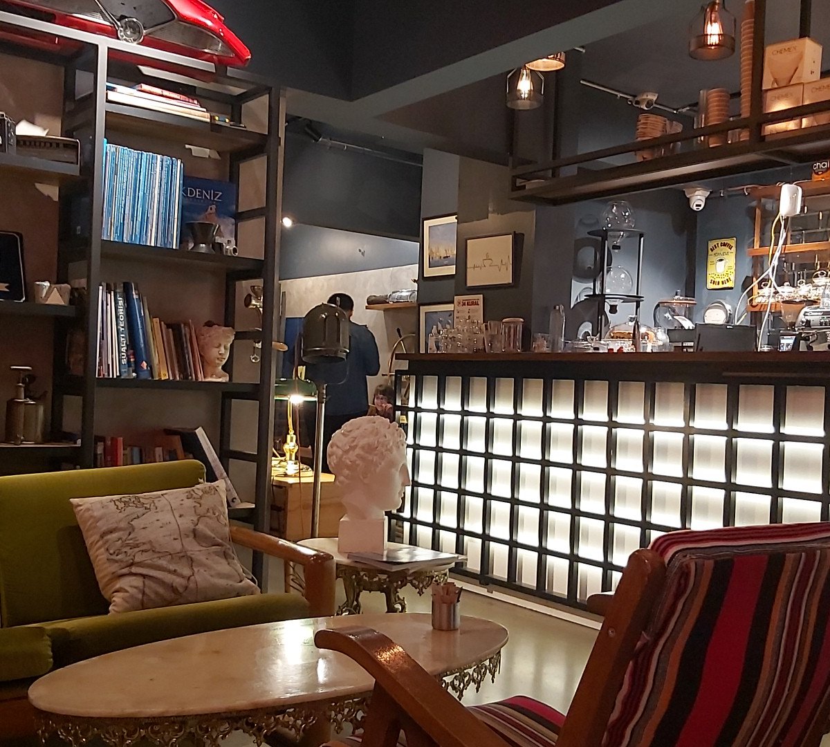 Mars Espresso & Cafe specialty coffee shop in Istanbul - photo 10