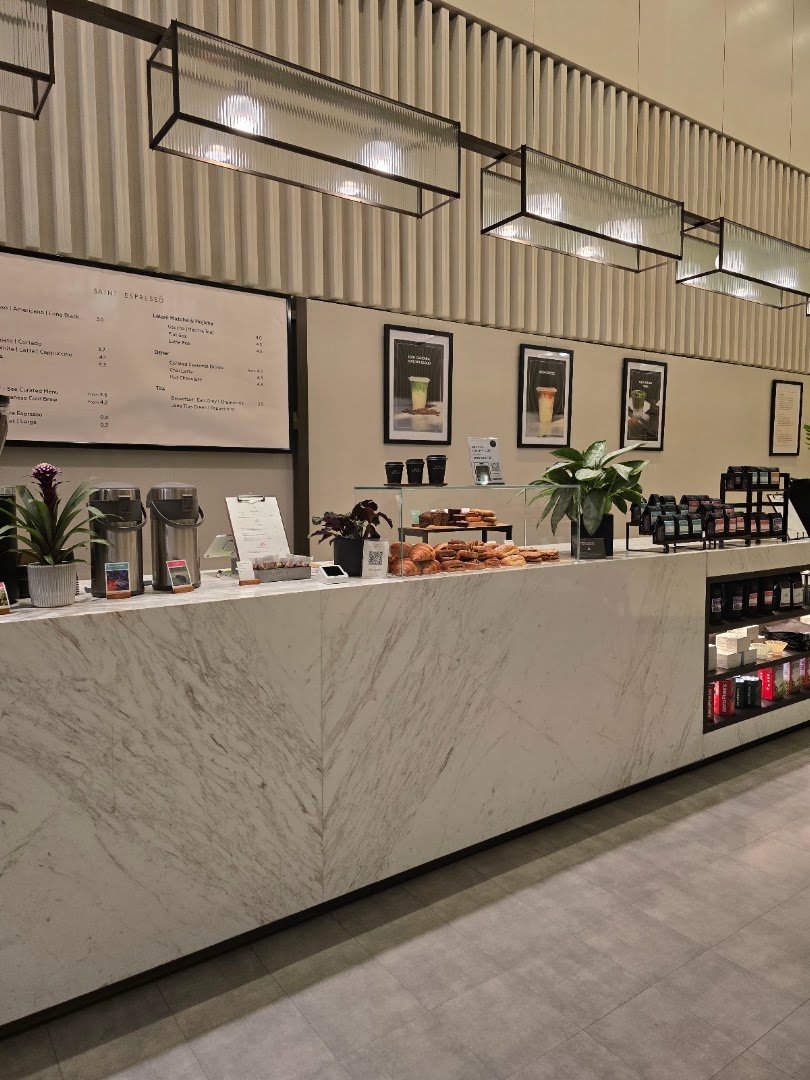 Saint Espresso - Tower Hill specialty coffee shop in London - photo 7