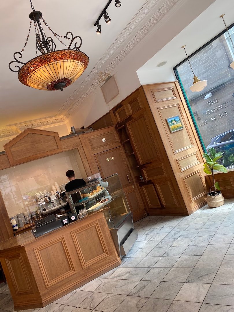 Interior of Blackwood Coffee, specialty coffee shop in Edinburgh