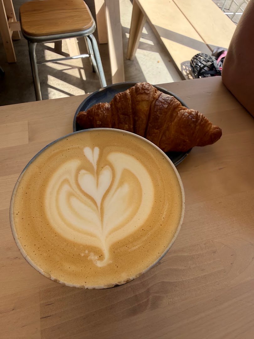 Café Tranquille specialty coffee shop in Paris - photo 5