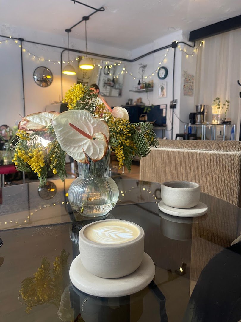 Apurado Café specialty coffee shop in Barcelona - photo 8